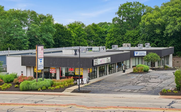 Pictures of Retail property located at 239-243 Boston Tpke, Shrewsbury, MA 01545 for sales - image #1
