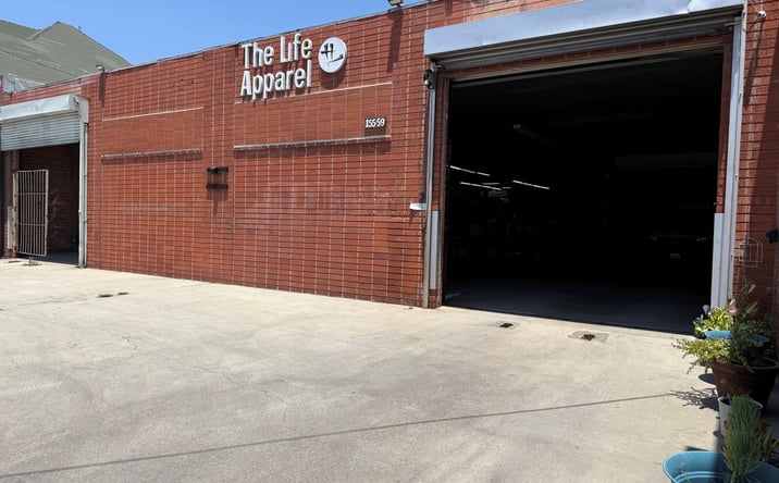 Pictures of Industrial property located at 155-159 W 31st St, Los Angeles, CA 90007 for sales - image #1