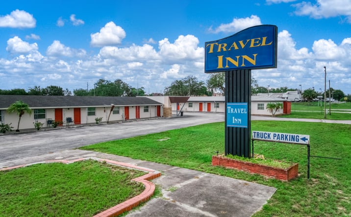 Pictures of Hospitality property located at 5272 U.S. Highway 27 South, Sebring, FL 33870 for sales - image #1