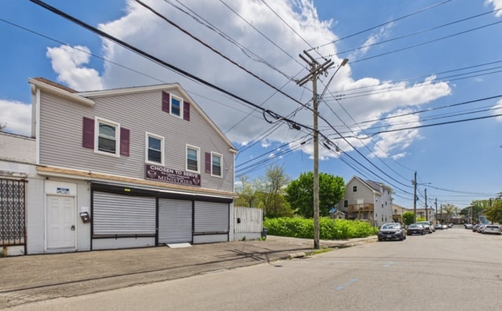 Pictures of Multifamily property located at 156 Columbia Street, Bridgeport, CT 06604 for sales - image #1