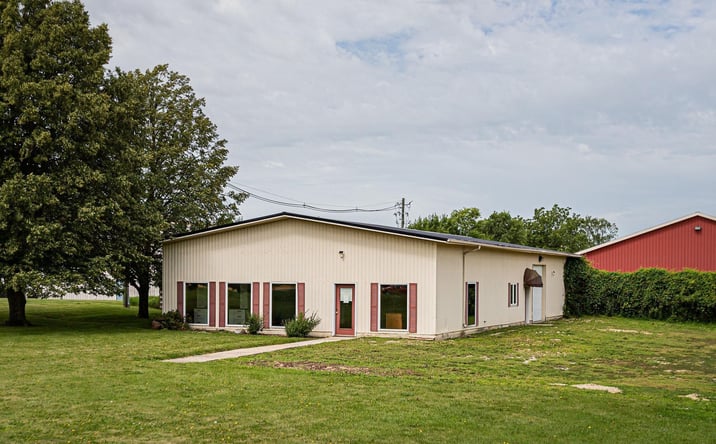 Pictures of Retail property located at 1510 SW 4th Street, Waverly, IA 50677 for sales - image #1