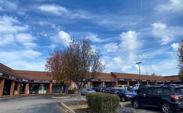 Pictures of Retail property located at 7648 Highway 70 S, Nashville, TN 37221-1742 for sales - image #1