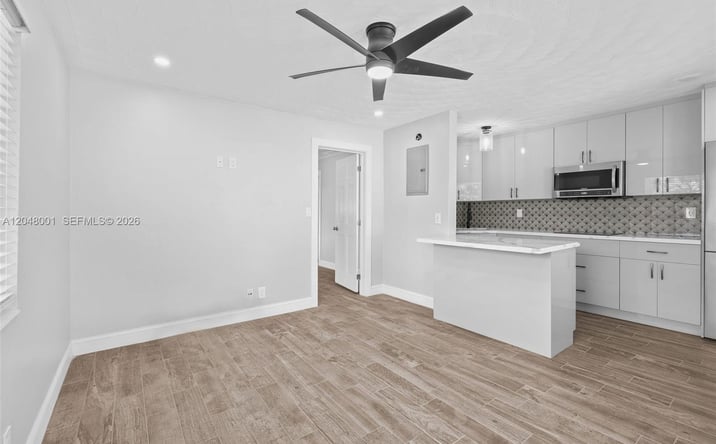 Pictures of Multifamily property located at 1634 NE 4th Pl, Fort Lauderdale, FL 33301 for sales - image #1