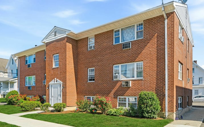Pictures of Multifamily property located at 6 Elm Street, Norwalk, CT 06850 for sales - image #1