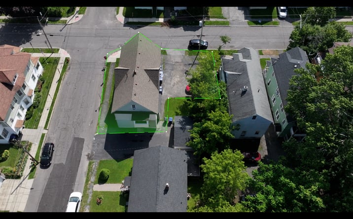 Pictures of Multifamily property located at 300 Hixson Avenue, Syracuse, NY 13206 for sales - image #1