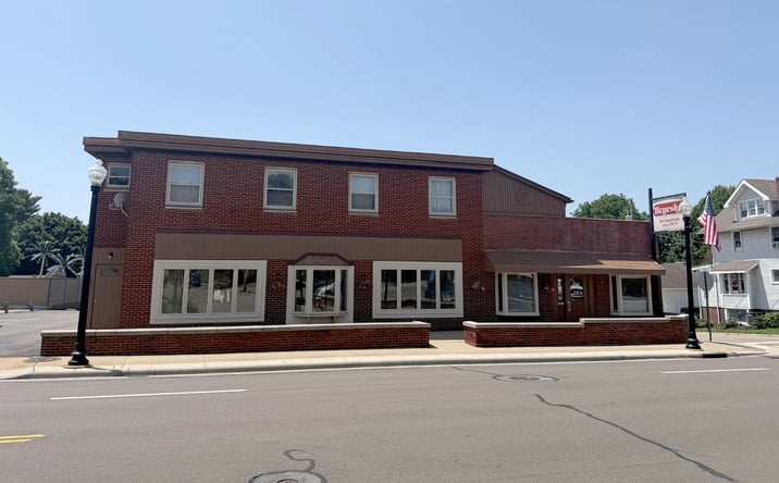 Pictures of Retail, Multifamily, Mixed Use property located at 531 N Main Street, North Canton, OH 44720 for sales - image #1