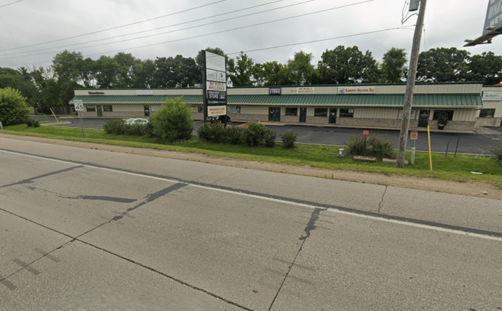 Pictures of Retail property located at 275 37TH ST NE, ROCHESTER, MN 55906-5463 for sales - image #1