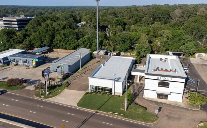 Pictures of Retail property located at 4680 Interstate 55 North Frontage Road, Jackson, MS 39211 for sales - image #1