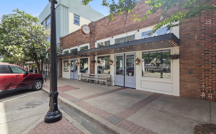 Pictures of Retail property located at 205 South Main Street, Bryan, TX 77803 for sales - image #1