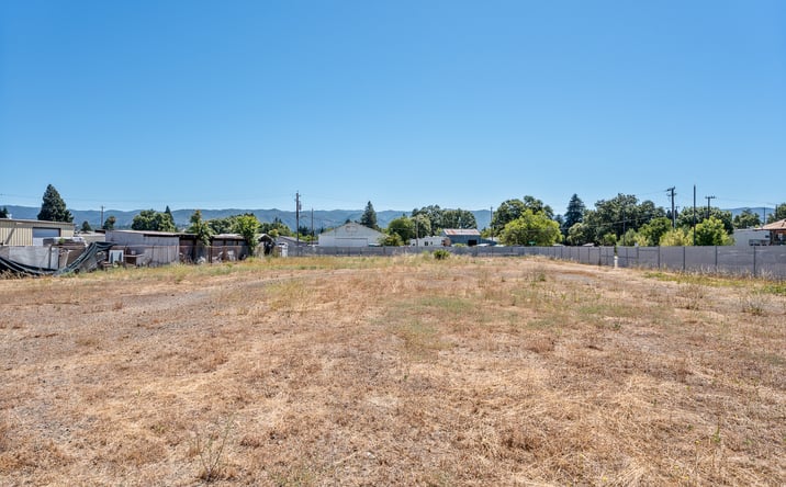 Pictures of Land property located at 1080 CUNNINGHAM ST, UKIAH, CA 95482-5828 for sales - image #1