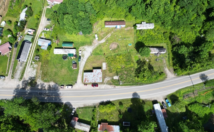 Pictures of Mixed Use, Land, Mobile Home Park property located at 14 The Store Lane, Slemp, KY 41763 for sales - image #1