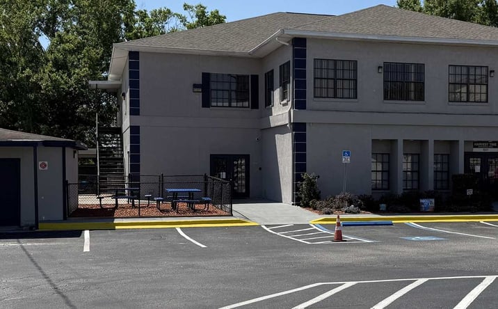 Pictures of Office property located at 1511 S US Highway 301, Tampa, FL 33619 for sales - image #1