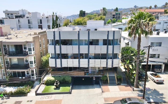 Pictures of Multifamily property located at 1627 N POINSETTIA PL, LOS ANGELES, CA 90046-3566 for sales - image #1