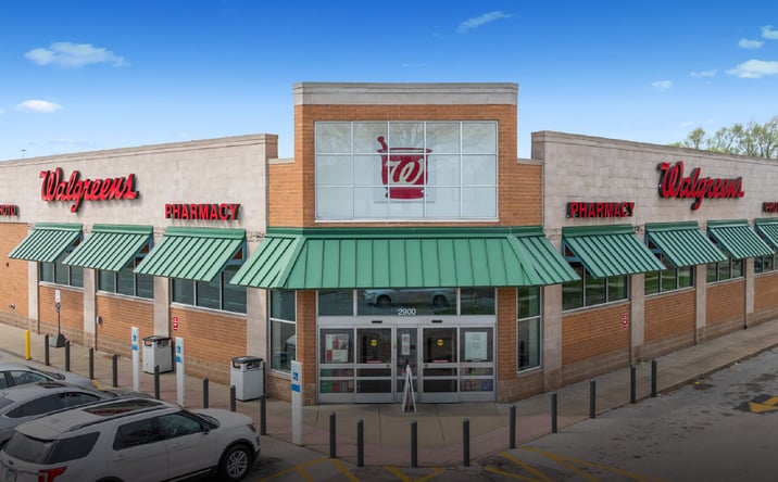 Pictures of Retail property located at 2900 South 4th Street, Leavenworth, KS 66048 for sales - image #1