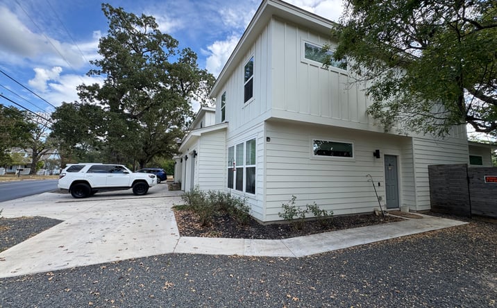 Pictures of Multifamily property located at 309 E PECAN ST, BURNET, TX 78611 for sales - image #1