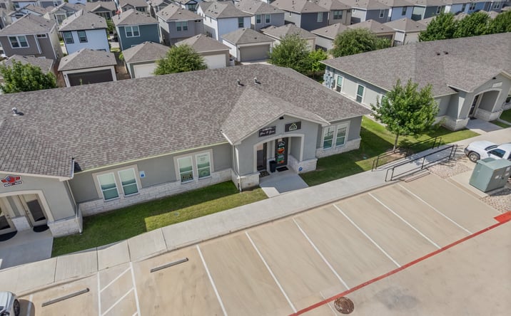 Pictures of Retail, Office, Mixed Use property located at Crystal Falls Parkway, Leander, TX 78641 for sales - image #1