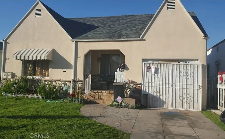 Pictures of Multifamily property located at 749--751 E 84th Street, Los Angeles, CA 90001 for sales - image #1