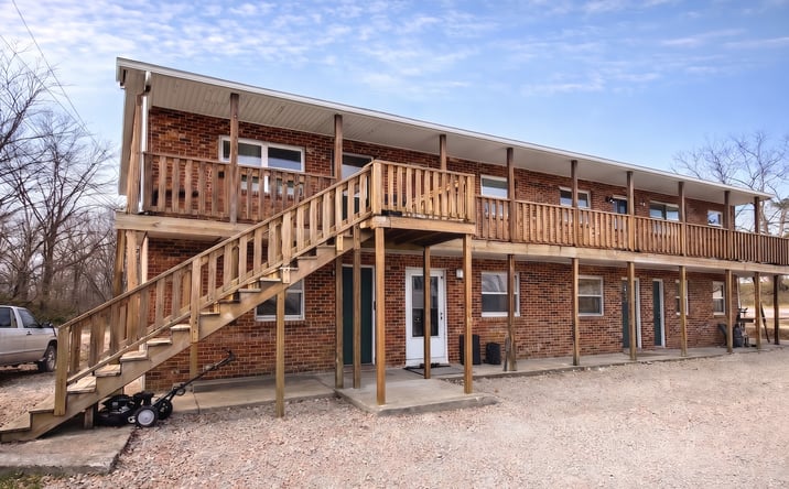 Pictures of Multifamily property located at 538 West Washington Avenue, Chandler, IN 47610 for sales - image #1