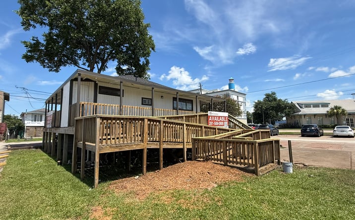 Pictures of Retail, Office property located at 405 8th Street, Kemah, TX 77565 for sales - image #1