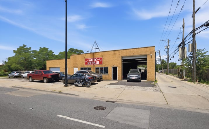 Pictures of Retail, Special Purpose property located at 4814 West 47th Street, Chicago, IL 60638 for sales - image #1