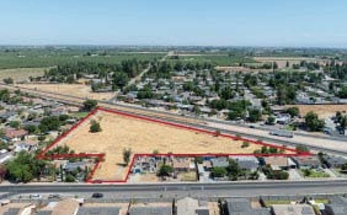 Pictures of Land property located at 7470 Walnut Avenue, Winton, CA 95388 for sales - image #1