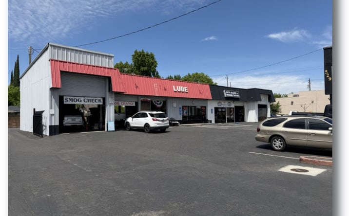 Pictures of Retail property located at 529 McHenry Avenue, Modesto, CA 95350 for sales - image #1
