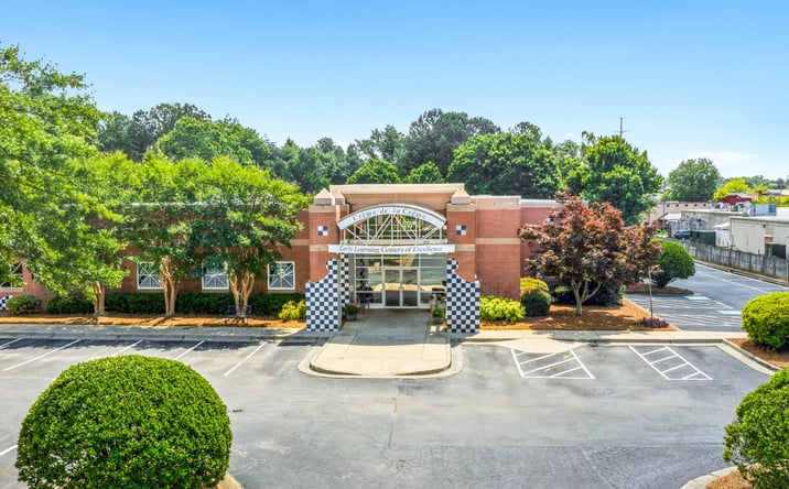 Pictures of Retail, Special Purpose property located at 726 Woodlawn Drive Northeast, Marietta, GA 30068 for sales - image #1
