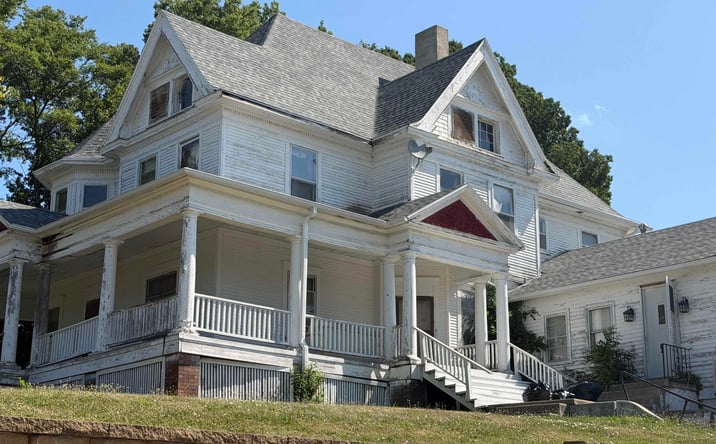 Pictures of Multifamily property located at 222 S Main Street, Denison, IA 51442 for sales - image #1