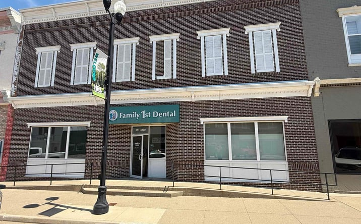 Pictures of Special Purpose property located at 810 Central Ave, Hawarden, IA 51027 for sales - image #1