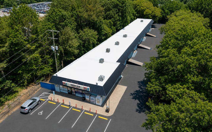 Pictures of Industrial property located at 5926-5940 N. Tryon Street, Charlotte, NC 28213 for sales - image #1