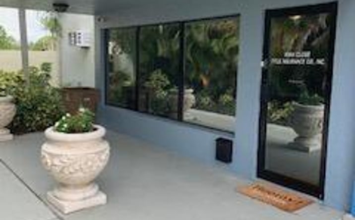 Pictures of Office, Business for Sale, Retail property located at 812 SE 8th Avenue, Deerfield Beach, FL 33441 for sales - image #1