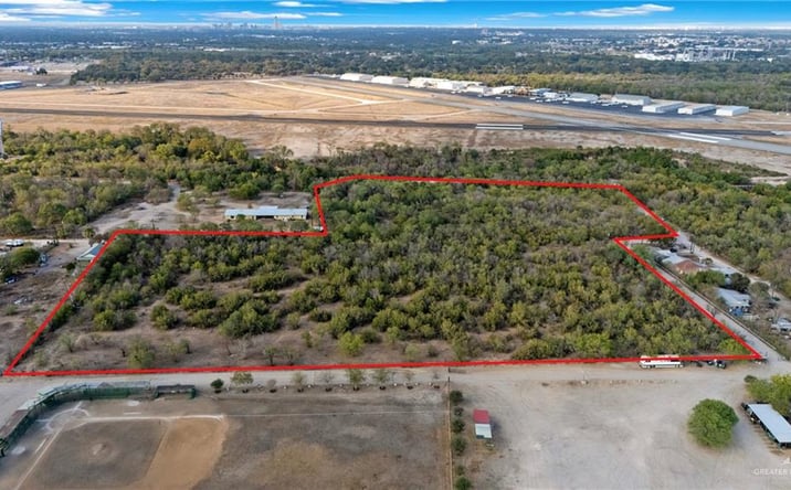 Pictures of Land, Multifamily property located at 1706 Ashley Road, San Antonio, TX 78214 for sales - image #1