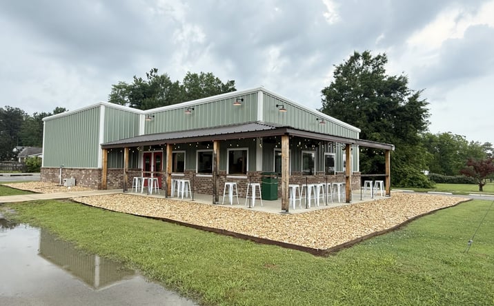Pictures of Retail property located at 501 4th St., Baldwyn, MS 38824 for sales - image #1