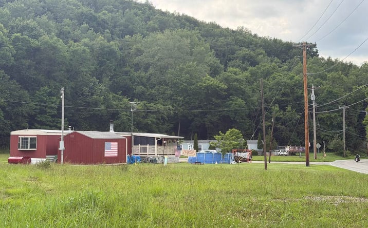 Pictures of Mobile Home Park property located at 1 Shadyside Trailer Court, New Brighton, PA 15066 for sales - image #1