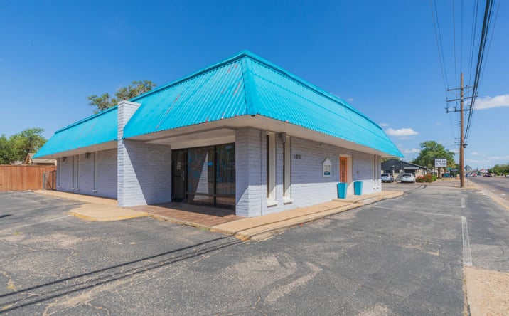 Pictures of Office property located at 3210 S Georgia St, Amarillo, TX 79109 for sales - image #1