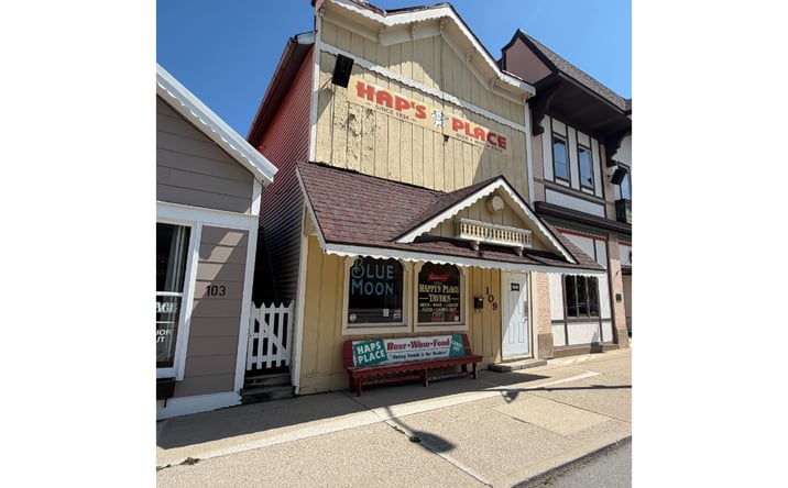 Pictures of Retail property located at 109 East Main Street, Berne, IN 46711 for sales - image #1