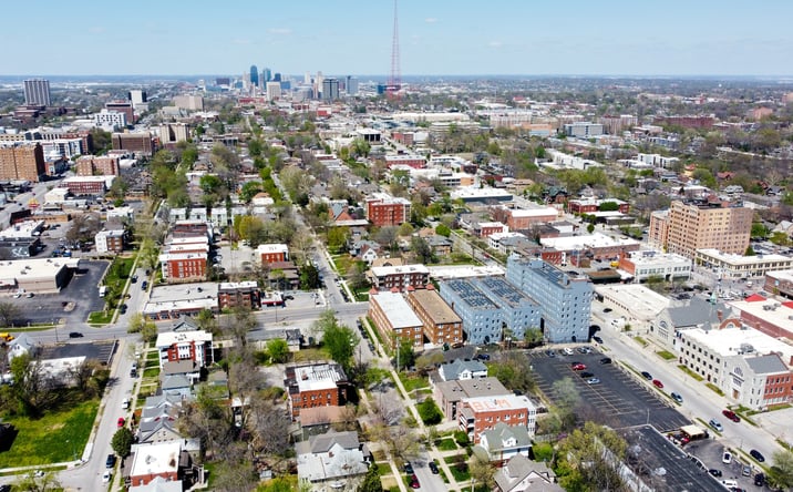 Pictures of Multifamily property located at 115-119 W 39th St, Kansas City, MO 64111 for sales - image #1