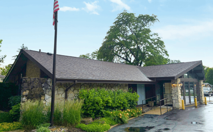 Pictures of Office property located at 6745 West 127th Street, Palos Heights, IL 60463 for sales - image #1