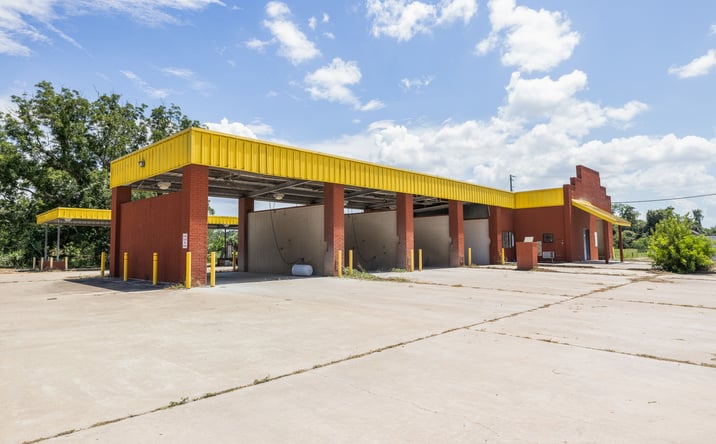 Pictures of Retail, Land property located at 621 W TRAVIS ST, LA GRANGE, TX 78945 for sales - image #1