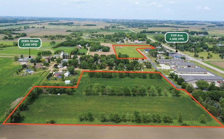 Pictures of Land property located at HWY-115 (Cliff Avenue) & 258th Street, Renner, SD 57055 for sales - image #1