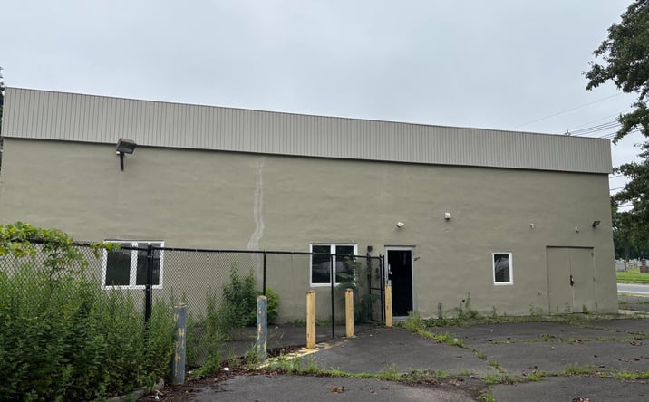 Pictures of Retail, Office, Special Purpose property located at 1202 S OLDEN AVE, TRENTON, NJ 08610 for sales - image #1