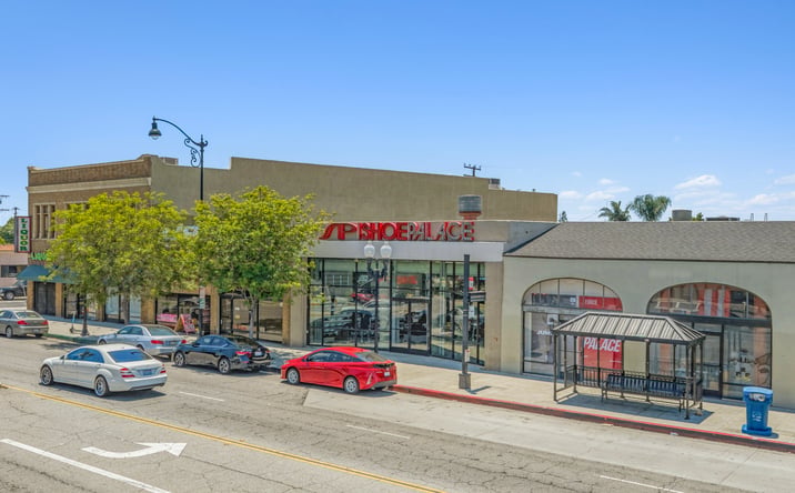 Pictures of Retail property located at 8025 Firestone Boulevard, Downey, CA 90241-2216, 554 N Wilson Way, Stockton, CA 95205-4443, 891 S E Street, San Bernardino, CA 92408-1908, 5365 Long Beach Boulevard, Long Beach, CA 90805-5921, 862 Main Street, Los Angeles, CA 90014-2002, 2324 E Cesar E Chavez Avenue, Los Angeles, CA 90033-1746 for sales - image #1
