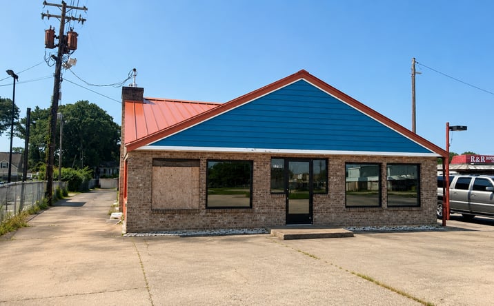 Pictures of Retail property located at 925 E. Little Creek Road, Norfolk, VA 23518 for sales - image #1