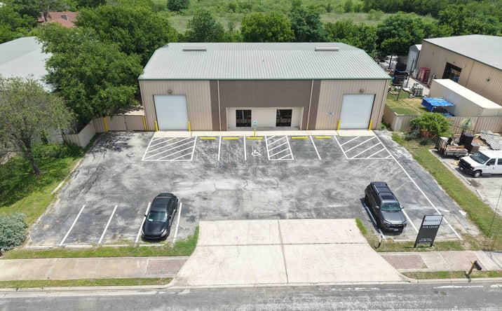 Pictures of Office, Industrial property located at 2350 PATTERSON INDUSTRIAL DR, PFLUGERVILLE, TX 78660-8303 for sales - image #1