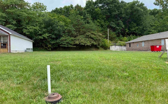 Pictures of Land property located at Midland Trail Road, Ashland, KY 41102 for sales - image #1