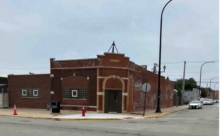 Pictures of Industrial property located at 1347 S Laramie Avenue, Cicero, IL 60804 for sales - image #1