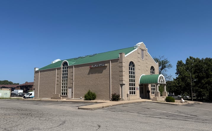 Pictures of Office property located at 2251 North Woodlawn Boulevard, Wichita, KS 67220 for sales - image #1