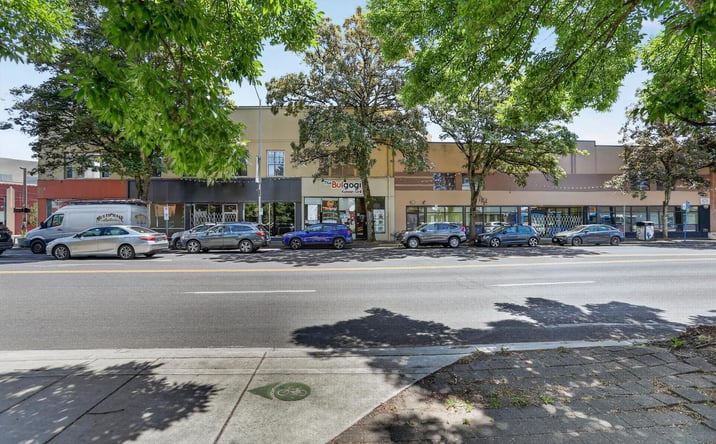 Pictures of Retail, Mixed Use, Land property located at 4232 NE SANDY BLVD, PORTLAND, OR 97213 for sales - image #1