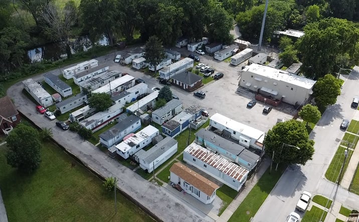 Pictures of Mobile Home Park property located at 2826 138th Place, Chicago, IL 60633 for sales - image #1