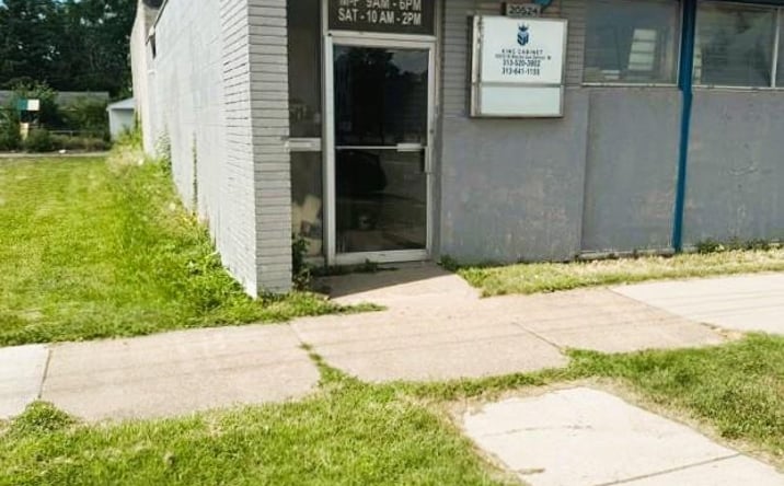 Pictures of Mixed Use property located at 20524 W Warren Avenue, Detroit, MI 48228 for sales - image #1
